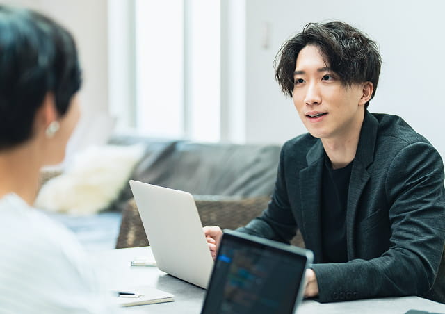 対話している様子